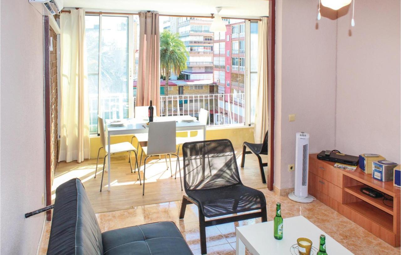 2 Bedroom Pet Friendly Apartment In Alicante Bagian luar foto