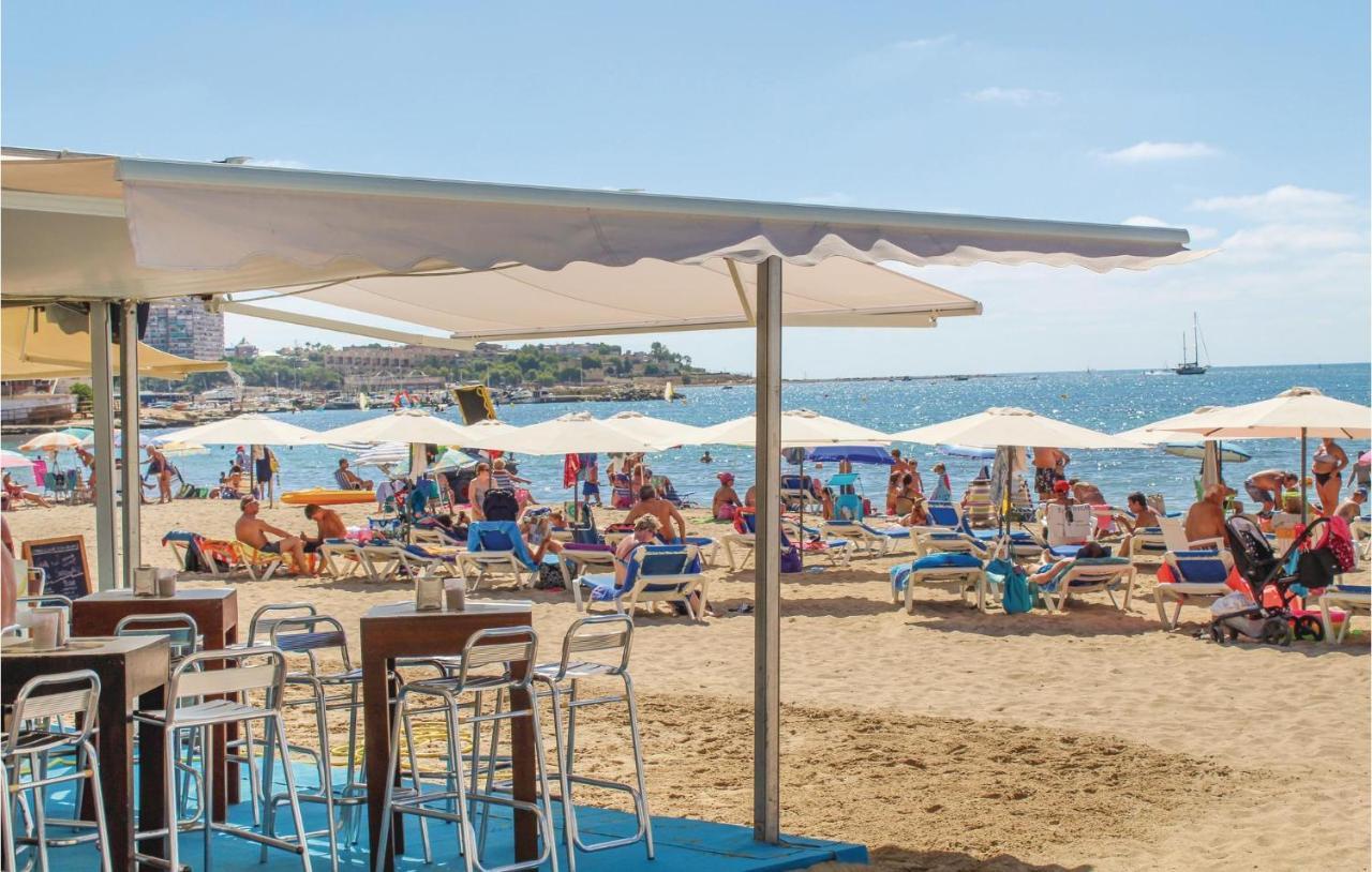2 Bedroom Pet Friendly Apartment In Alicante Bagian luar foto