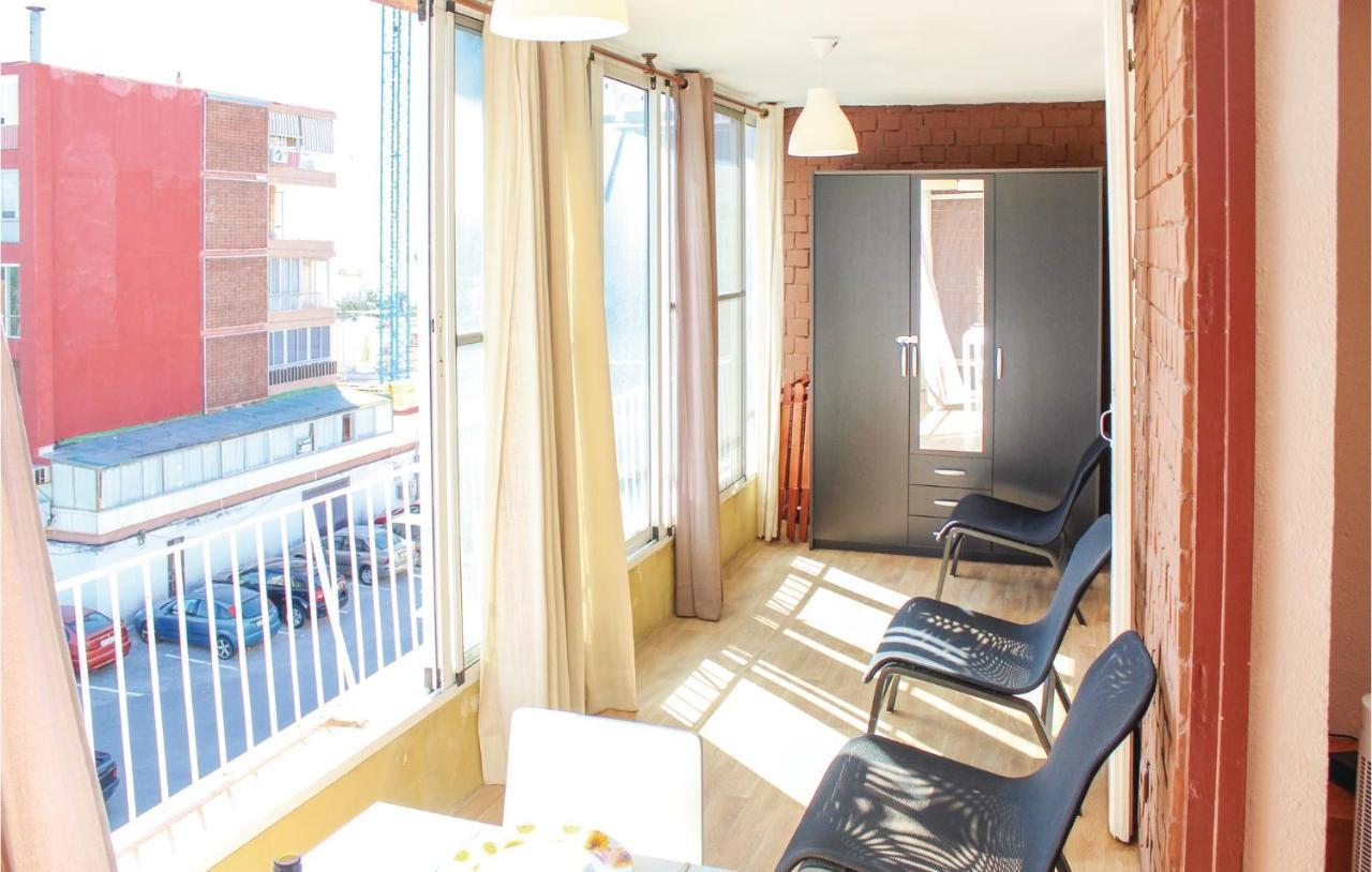 2 Bedroom Pet Friendly Apartment In Alicante Bagian luar foto
